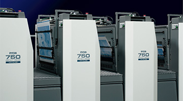 畫(huà)冊(cè)印刷應(yīng)該采用相應(yīng)的暖色設(shè)計(jì)風(fēng)格或冷色設(shè)計(jì)風(fēng)格 畫(huà)冊(cè)印刷應(yīng)該采用相應(yīng)的暖色設(shè)計(jì)風(fēng)格或冷色設(shè)計(jì)風(fēng)格